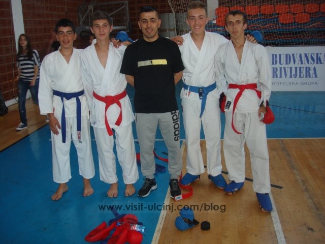 Klubi i karatesë ”Champion” në “Budva Open 2012” - Lajme nga Ulqini